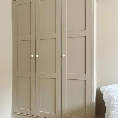 Newly Renovated, 10min From Dyreparken * クリスティアンサン