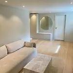 Apartment Newly Renovated, 10min From Dyreparken *